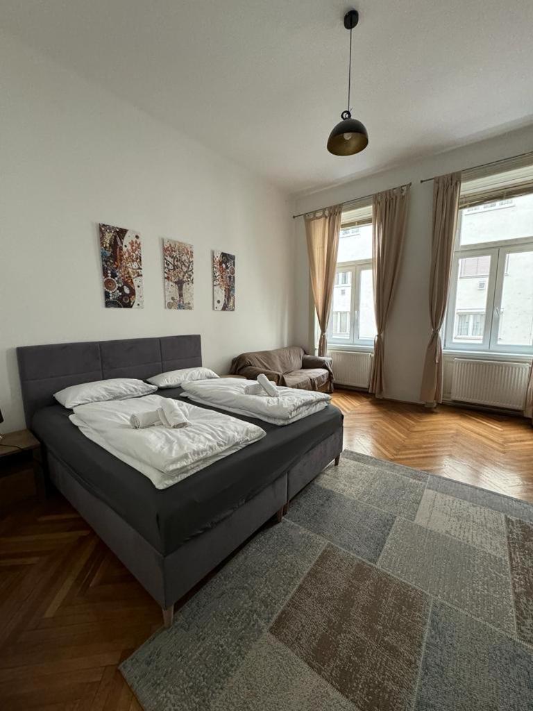 Centrally-Located Authentic Apartment Viyana Dış mekan fotoğraf