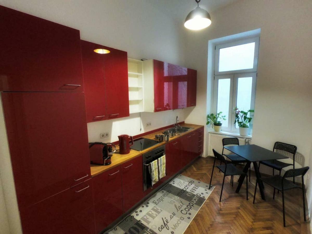 Centrally-Located Authentic Apartment Viyana Dış mekan fotoğraf